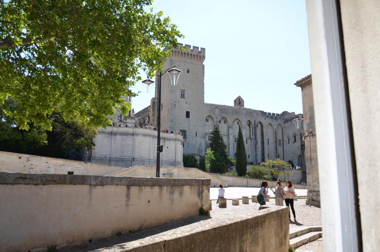 Apartamento Face Au Palais Des Papes Aviñón Exterior foto